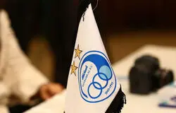 استقلال رکورددار بالا رفتن از سکو در تاریخ لیگ فوتبال ایران