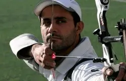 ۸ سال بایکوتم کردند تا در سیستم نباشم