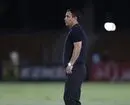 سرمربی پرسپولیس زیر سرم رفت و به نشست خبری نرسید