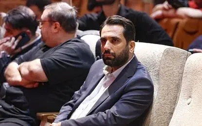 عضو هیئت مدیره پرسپولیس پاسخ تاجرنیا را داد