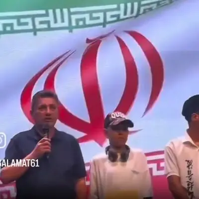 گزارش صفحه ورزشی از مراسم ویژه حمایت از کودکان مبتلا به سرطان با حضور بازیکنان تیم ملی