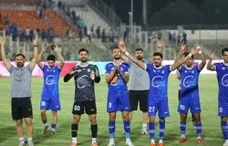 استقلال با درس‌های پرسپولیس ۹۸ مدعی قهرمانی می‌شود