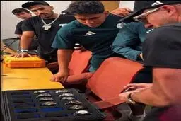هدیه لوکس دردسرساز شد؛ بازیکنان مکزیک رولکس‌ها را پس دادند