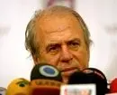 دنیزلی پاسخ می‌دهد؛ استقلال قهرمان نیست!
