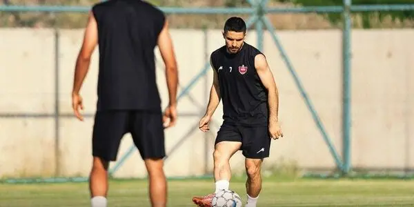 محمد عمری در آستانه ثبت رکوردی ویژه با پیراهن پرسپولیس