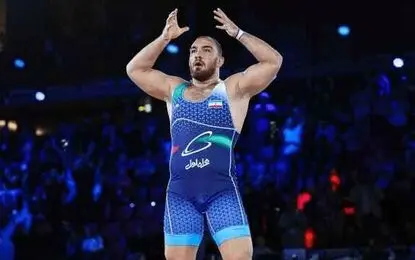 پادشاه سنگین‌وزن ایران به دنبال تاج‌گذاری در قزاقستان
