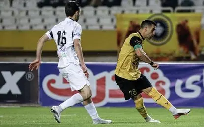 سپاهان ۱۰ امتیاز در ۴ بازی؛ فقط پرسپولیس می‌تواند تکرار کند