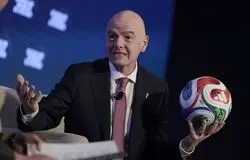 سرمربی اسبق آرسنال پشت تصمیمات جنجالی اینفانتینو!