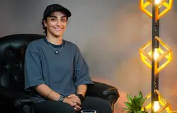 کنایه به فوتبالیست‌ها؛ چه دستاوردی داشتند که این همه امکانات دارند؟
