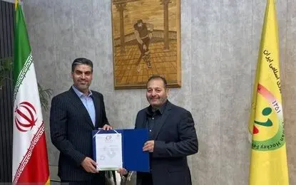 مدیرعامل پرسپولیس از رئیس فدراسیون هاکی حکم گرفت