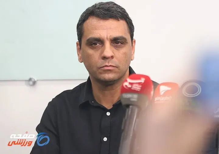فتاحی: سپاهان و تراکتور برای برگزاری لیگ و جام حذفی کجا بودند؟