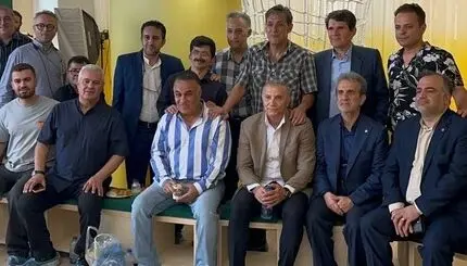 جمع مردان صفحه ورزشی در مراسم سازمان بهزیستی