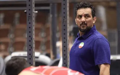 پژمان درستکار: ملی‌پوشان فوتبال به حاشیه‌ها دقت نکنند