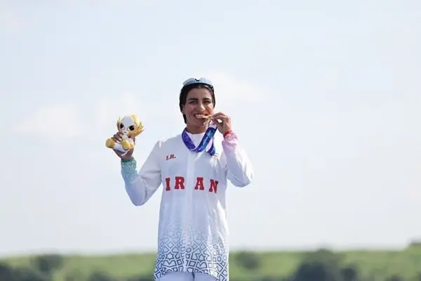 مجلل: برای این طلا زحمت کشیدم؛ مدالم را به دختران ایرانی تقدیم می کنم