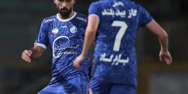 اولین حضور یاسر آسانی با پیراهن شماره ۷ استقلال