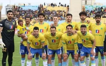 بازیکن نفت آبادان: تیمی که از دسته اول به لیگ برتر می‌آید نیاز به زمان دارد 