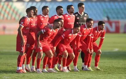 تیم ملی در قُرُق سرخ‌پوشان