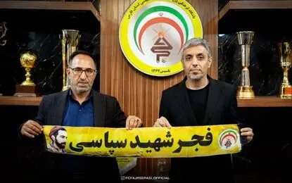 خطیبی: باخت مقابل سپاهان را به گردن می‌گیرم، اما مقصر اصلی من نیستم