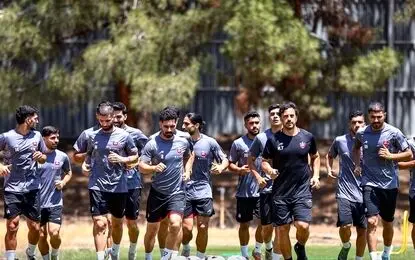 مربی و هافبک در تمرین پرسپولیس حاضر شدند