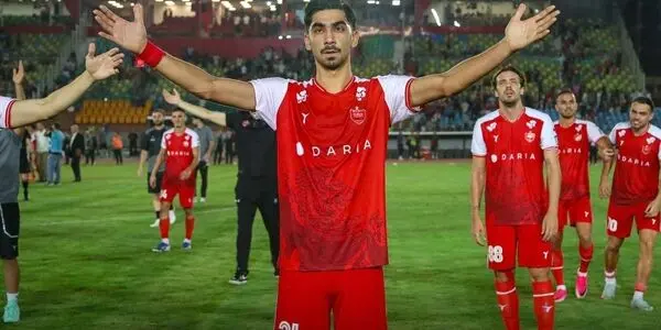 دو مهاجم پشت ستاره جوان پرسپولیس؛ شهرآبادی با فداکاری بیفوما و علیپور می‌درخشد!