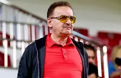 آقای زنوزی، تراکتور را نابود کردی!