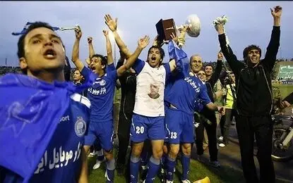 استقلال در روز آخر با مردانگی مجید جلالی قهرمان شد!