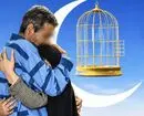 پرسپولیس ۸ زندانی را در مشهد آزاد کرد
