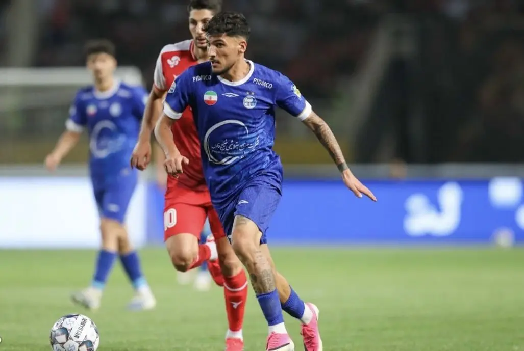 کری بازیکن جوان استقلال برای پرسپولیسی‌ها +عکس