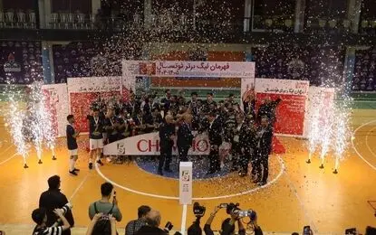 قهرمان لیگ ممکن است کنار بکشد!