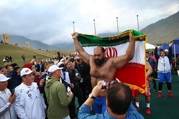 قیطاسی قهرمان چوب‌کشی شد