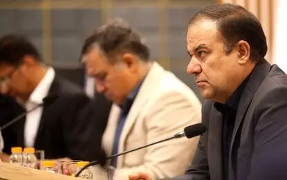 متدین: برای جذب بازیکن بودجه نامحدود نداریم/ پرونده‌هایی داریم که باعث بستن پنجره می‌شود
