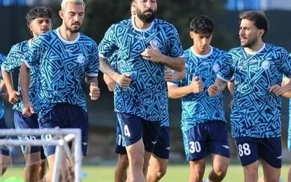 باخت به استقلال، تراکتور را قهرمان لیگ ایران کرد