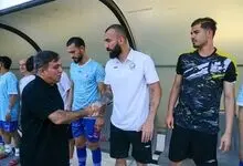 امیرآبادی:تاجرنیا سر استقلال منت نگذارد و برود!/بازیکن«منم منم» نداریم