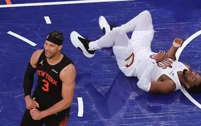 نمایش مقتدرانه نیکس مقابل کلیولند؛ صعود به فینال NBA در آستانه تحقق